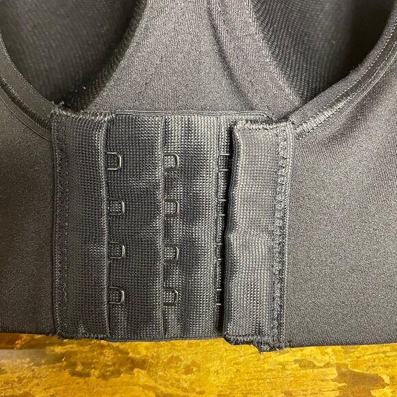 Soma Sport Max Support Contour Underwire Sports Bra Black Blue Sz 38A 051601 - Picture 5 of 6